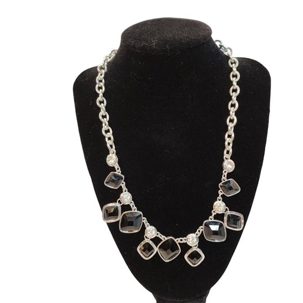 Silver Chain Adjustable Necklace With Nine Black Diamond Shaped Stones. NWT